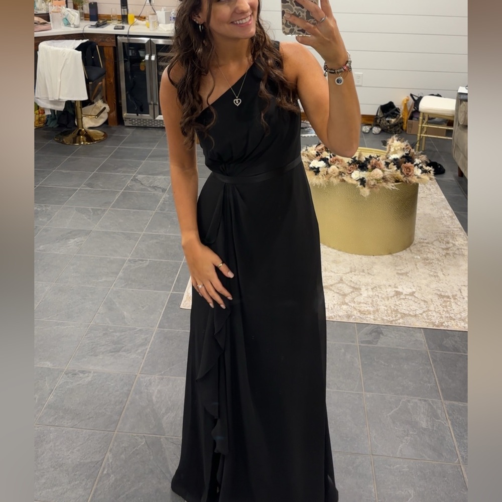 Chic One-Shoulder Black Dress